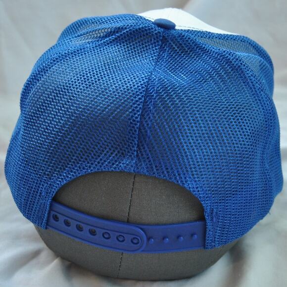 Toronto Blue Jays Vintage 1980's Trucker Mesh Snap Back Trucker Hat - Picture 12 of 13